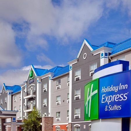 Holiday Inn Express Calgary South By Ihg Dış mekan fotoğraf